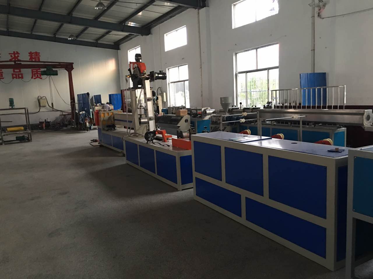 �����Ԍmʽ�ι������a(ch��n)��(xi��n)